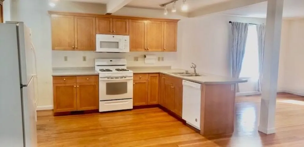 7 Anns Lane Hampton NH 03842