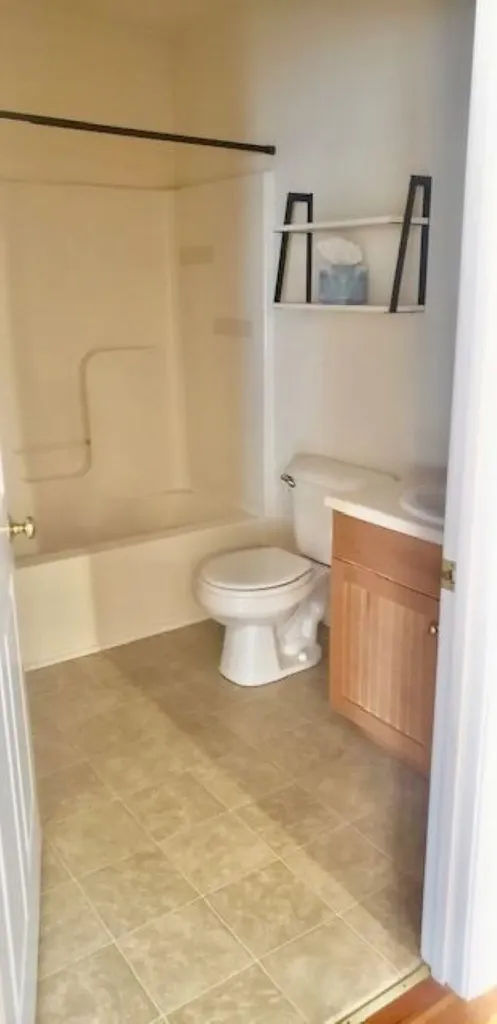 7 Anns Lane Hampton NH 03842