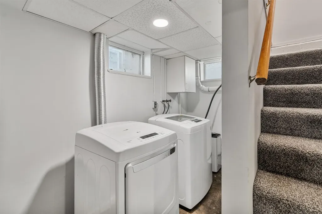 17 Barrett Street South Burlington VT 05403