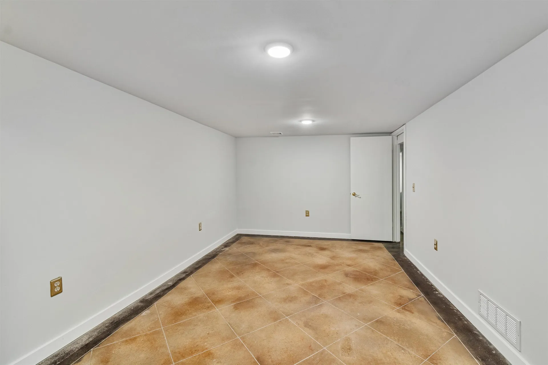 17 Barrett Street South Burlington VT 05403