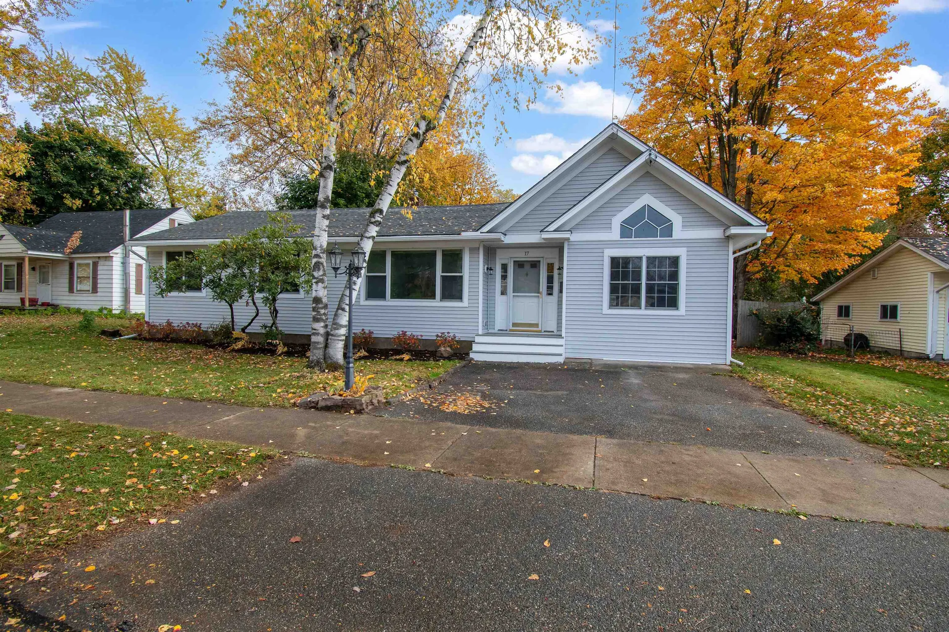 17 Barrett Street South Burlington VT 05403