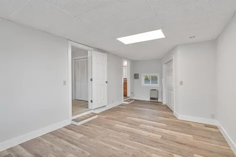 17 Barrett Street South Burlington VT 05403