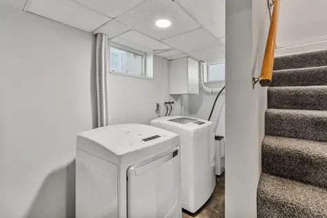 17 Barrett Street South Burlington VT 05403