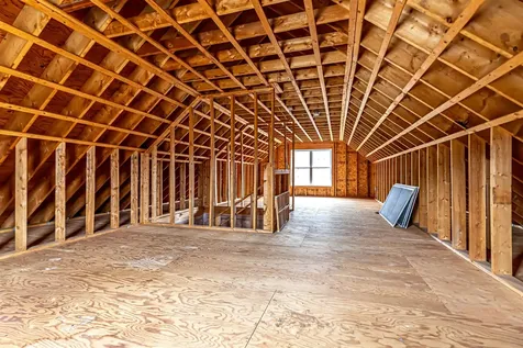 81 Marathon Way Manchester NH 03109