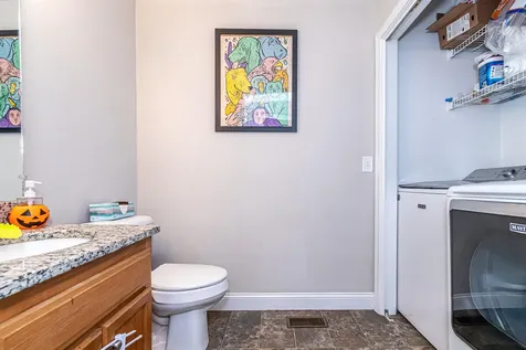 81 Marathon Way Manchester NH 03109