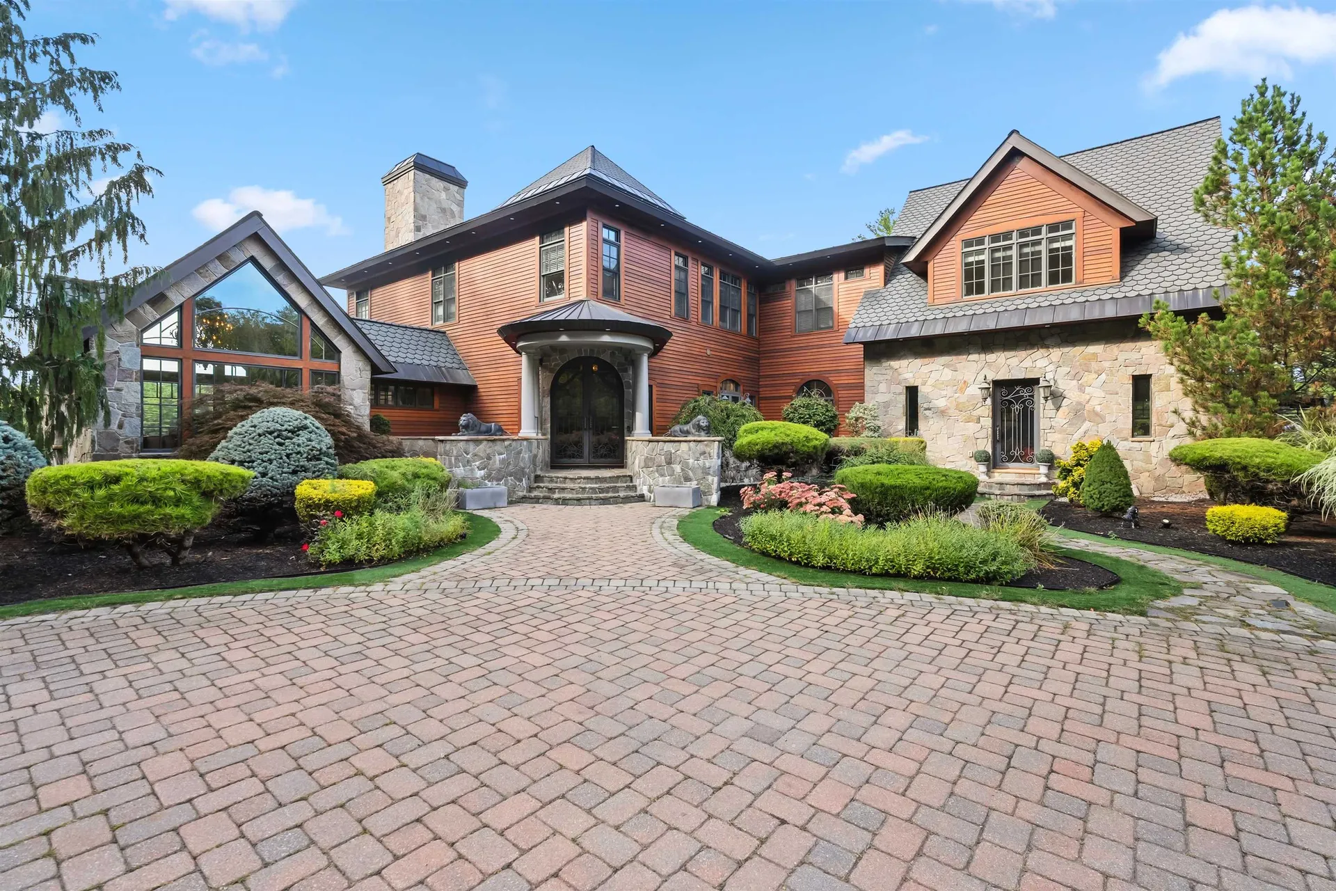 Windham NH, 9 Ironwood Road