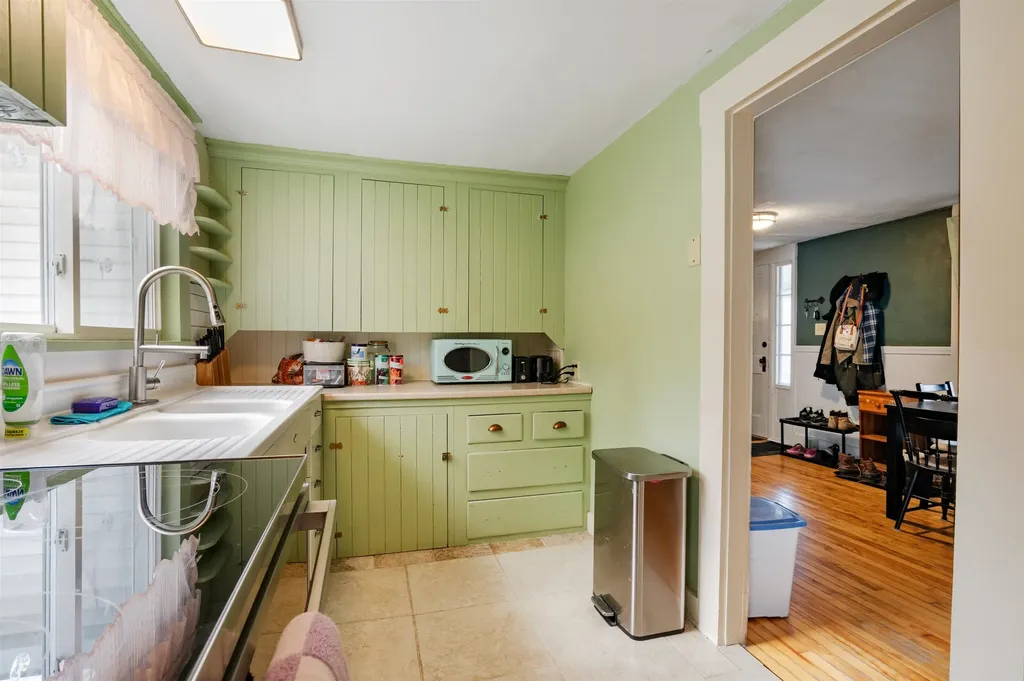 162 Caswell Avenue Derby VT 05830