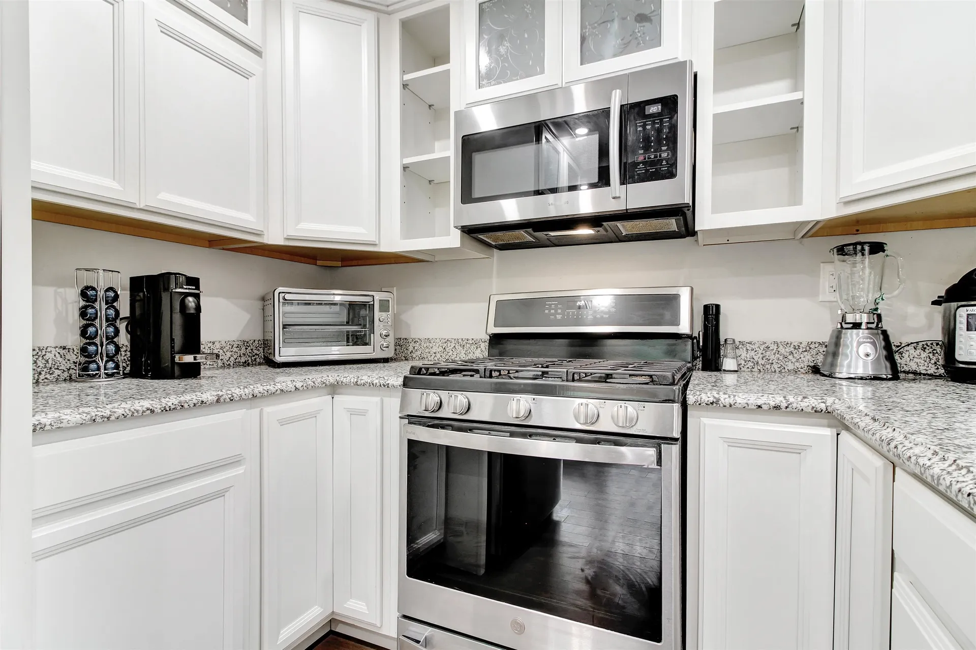 34 Pleasant Street Proctor VT 05765