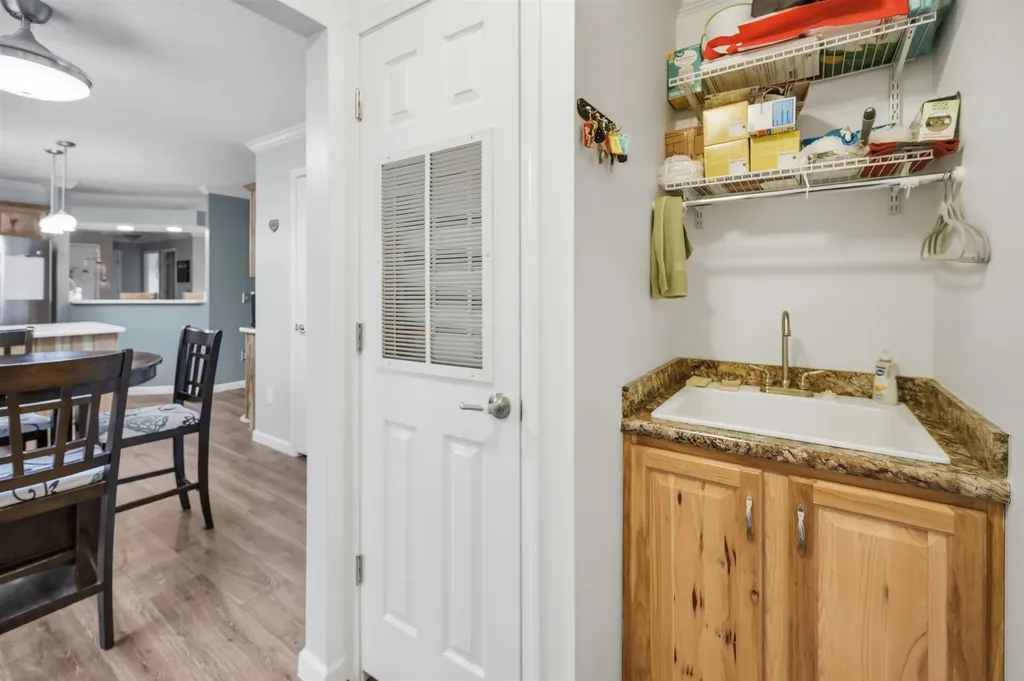 12 Tarah Way Fremont NH 03044