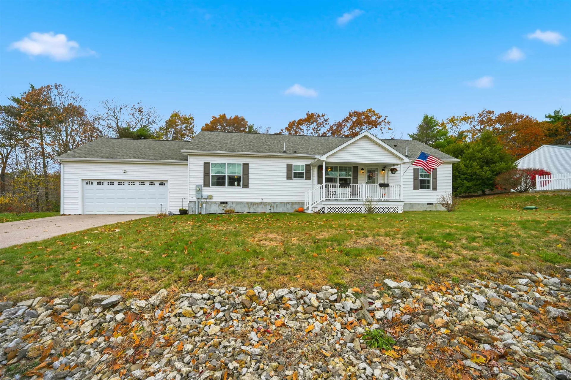 12 Tarah Way Fremont NH 03044