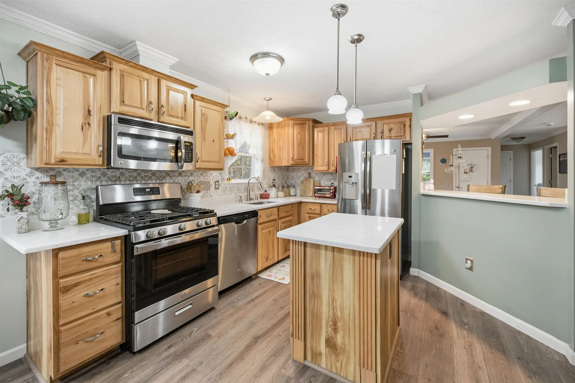 12 Tarah Way Fremont NH 03044