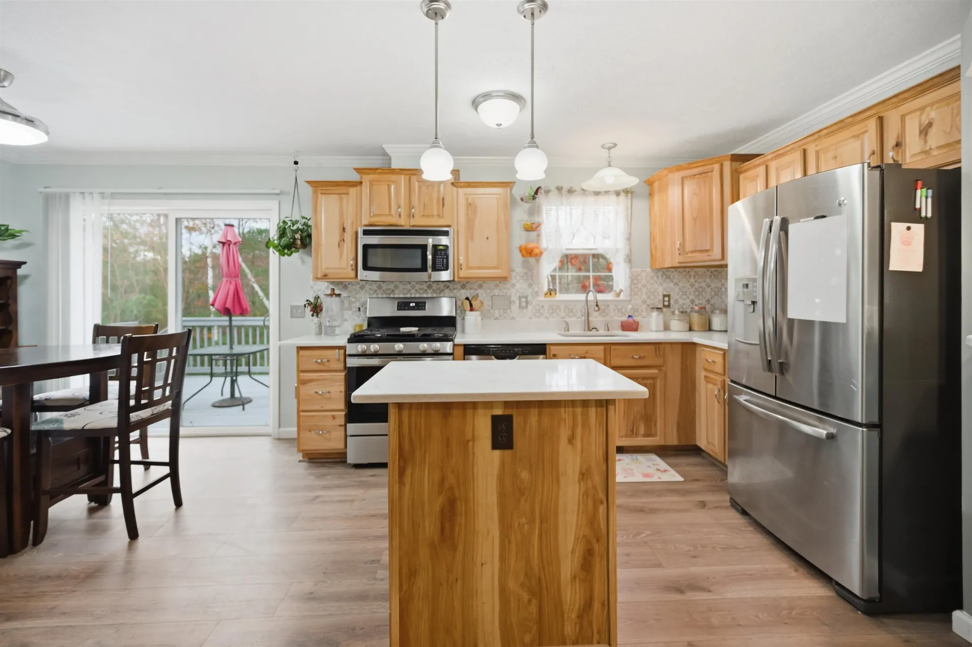 12 Tarah Way Fremont NH 03044