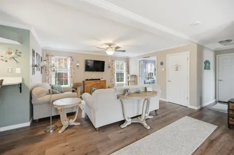 12 Tarah Way Fremont NH 03044