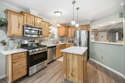 12 Tarah Way Fremont NH 03044