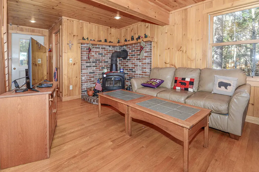 77 Fuller Lane Denmark ME 04022