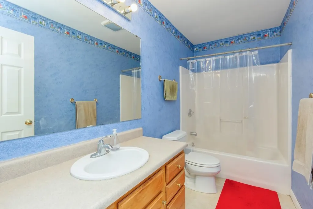 11 Queens Way Merrimack NH 03054