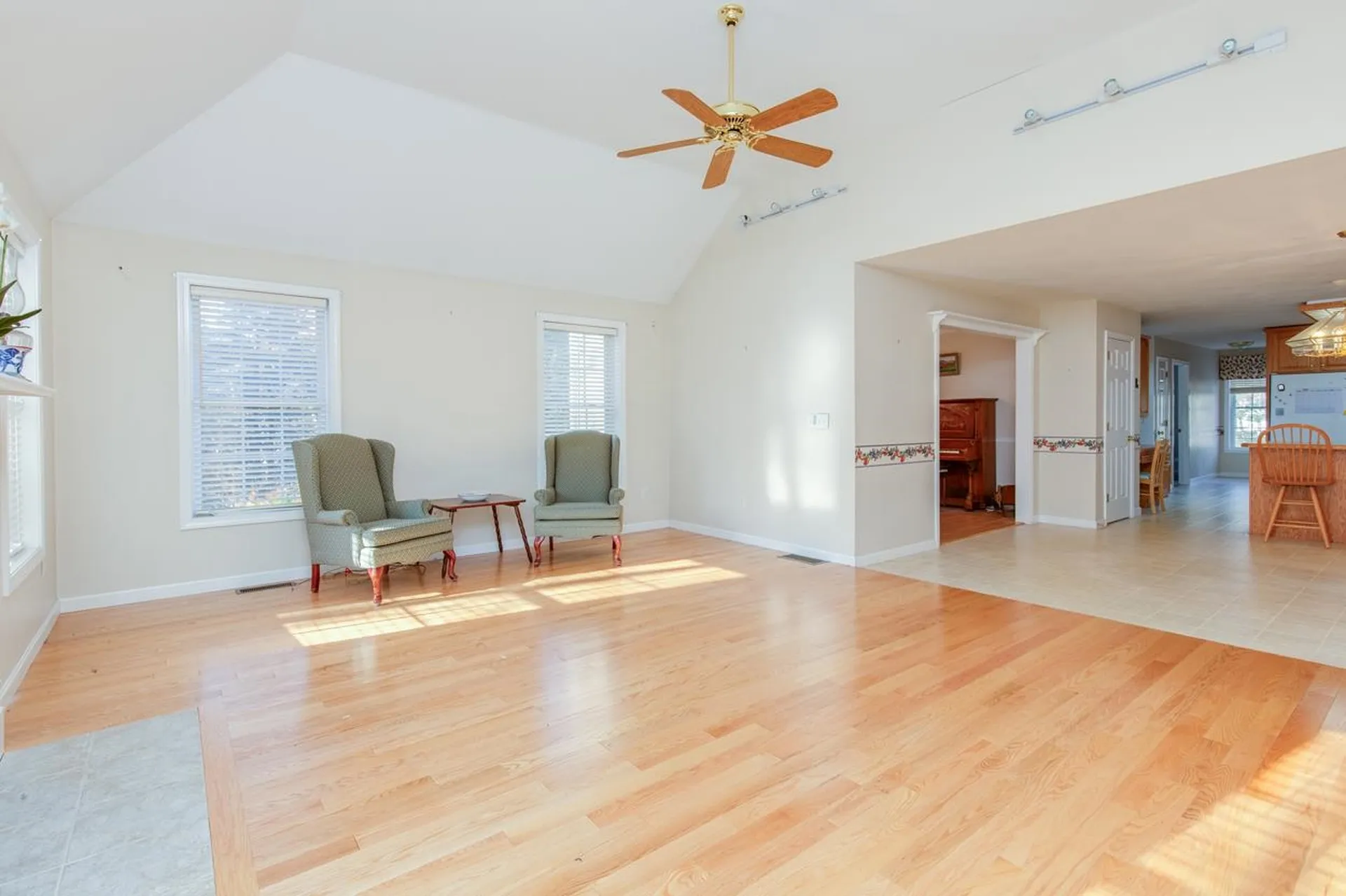 11 Queens Way Merrimack NH 03054