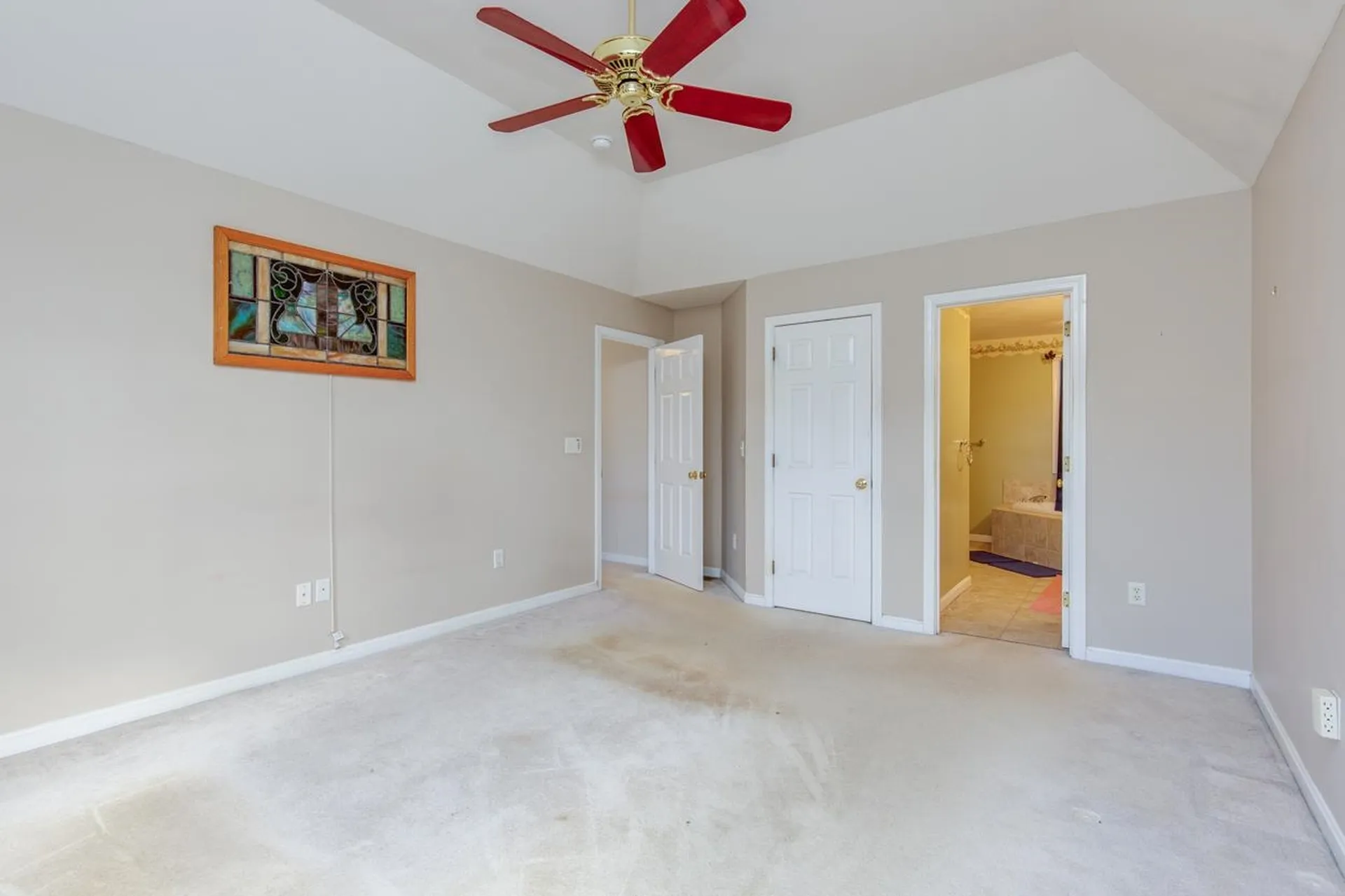 11 Queens Way Merrimack NH 03054