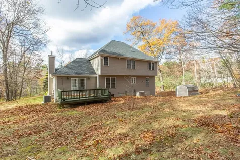 11 Queens Way Merrimack NH 03054