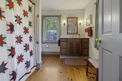 307 Remick Road Hartford VT 05001