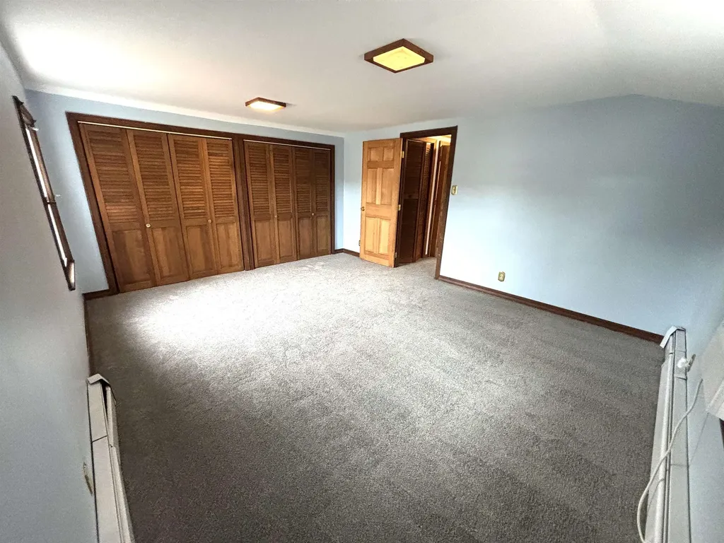 10 Townsend Avenue Salem NH 03079