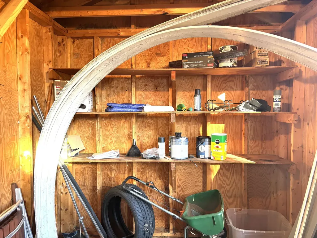 10 Townsend Avenue Salem NH 03079