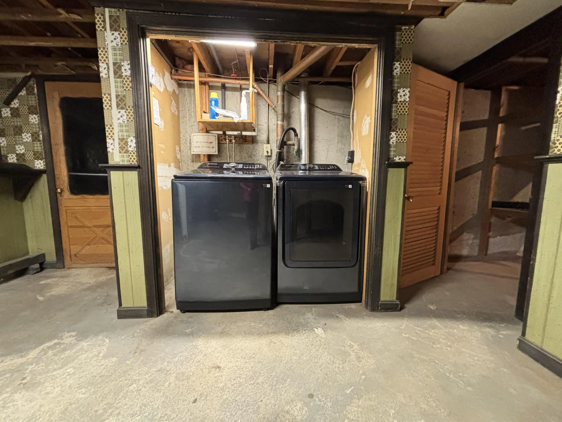 10 Townsend Avenue Salem NH 03079