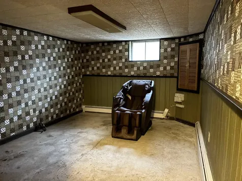 10 Townsend Avenue Salem NH 03079