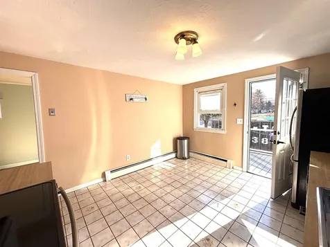 10 Townsend Avenue Salem NH 03079