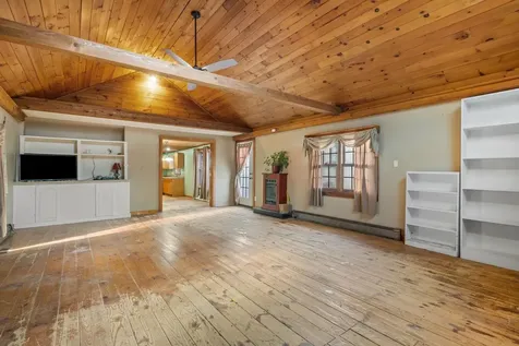 72 Ayers Road Newport NH 03773