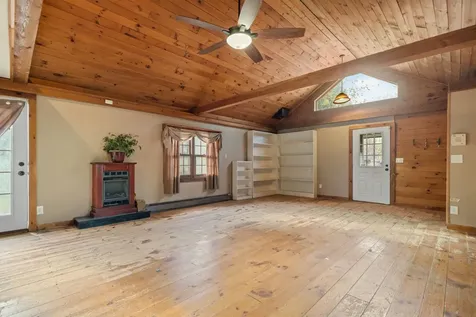 72 Ayers Road Newport NH 03773