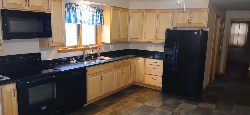 67 Ten Rod Road Rochester NH 03867