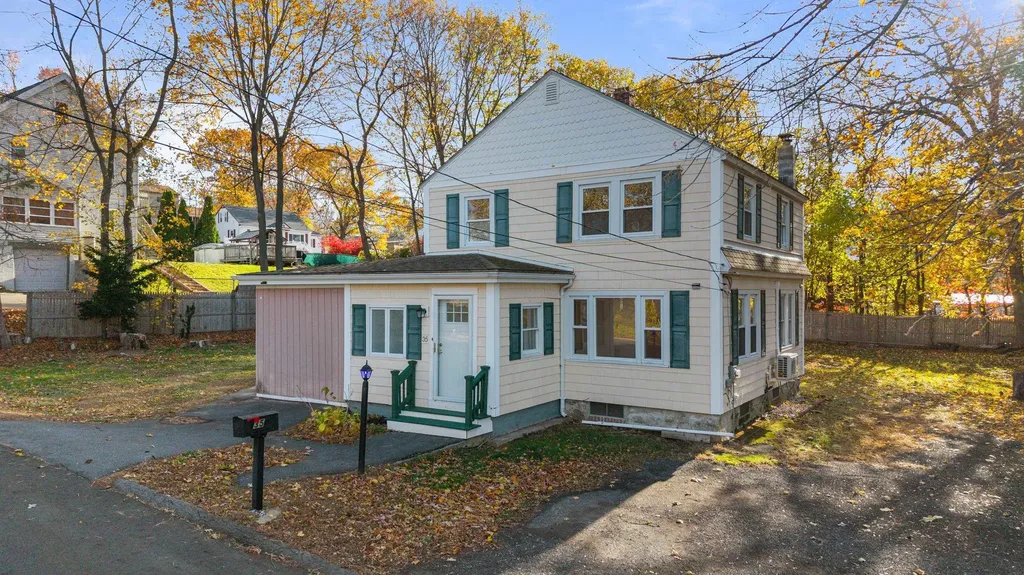 35 Thissell Avenue Dracut MA 01826