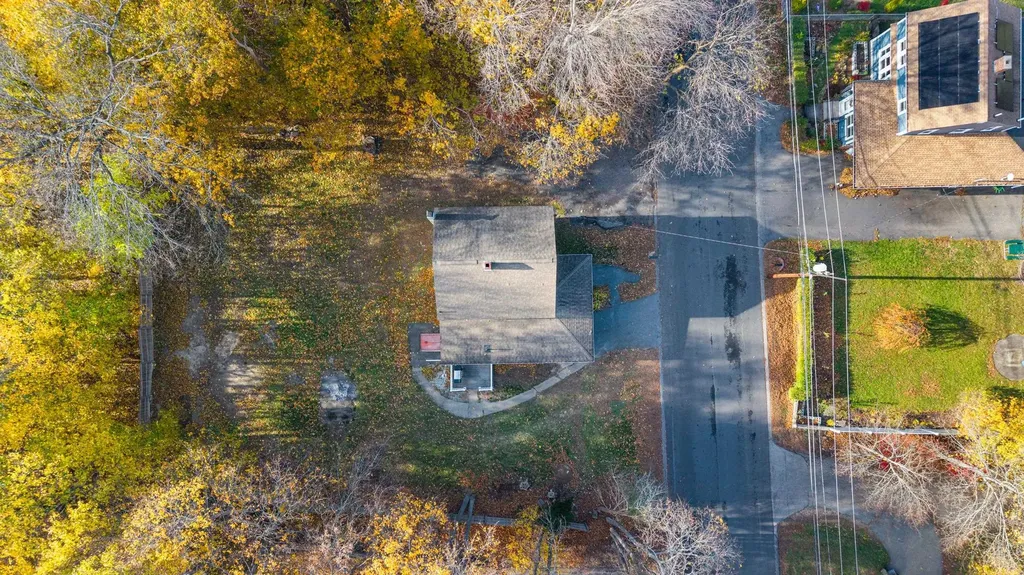 35 Thissell Avenue Dracut MA 01826