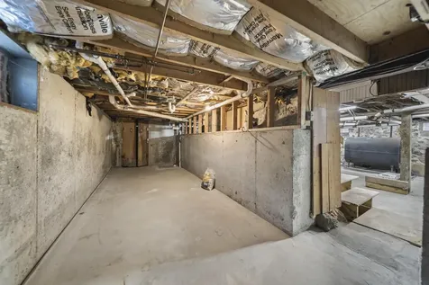 35 Thissell Avenue Dracut MA 01826