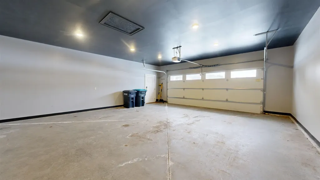 154 Chase Court Essex VT 05452