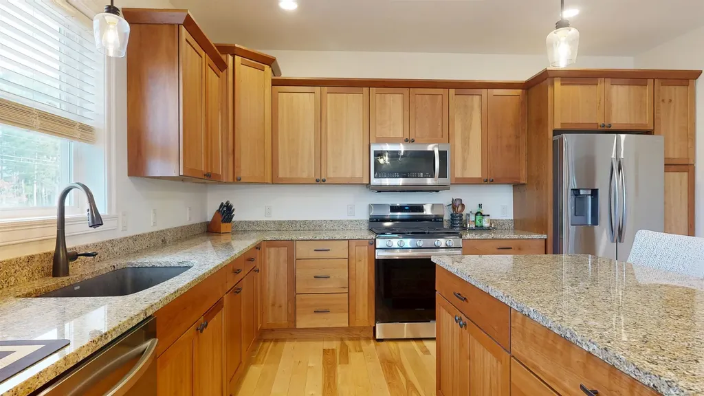 154 Chase Court Essex VT 05452