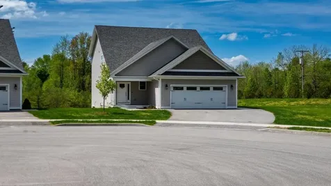 154 Chase Court Essex VT 05452