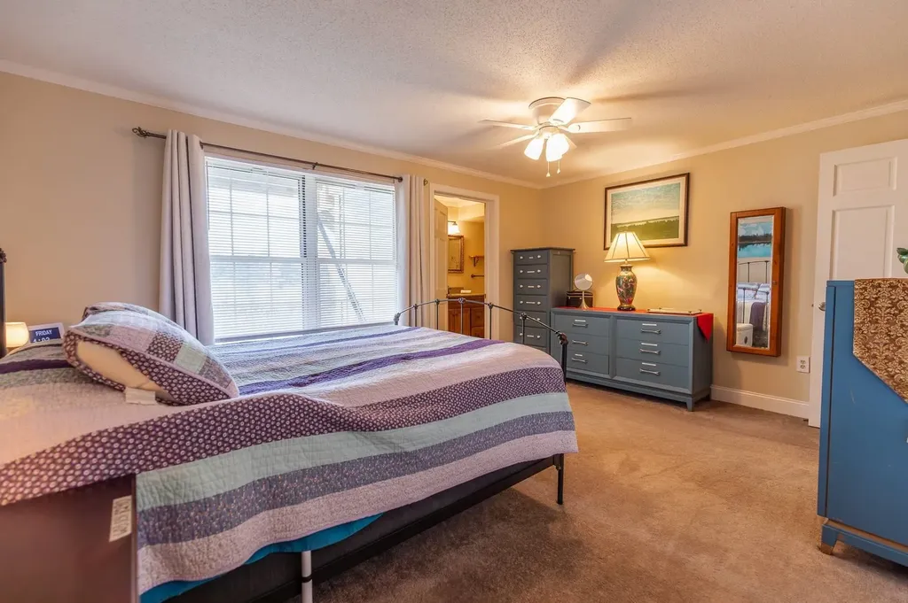 205 Southfield Lane Peterborough NH 03458