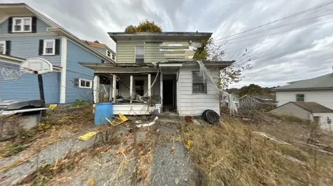 5 Clough Avenue Windsor VT 05089