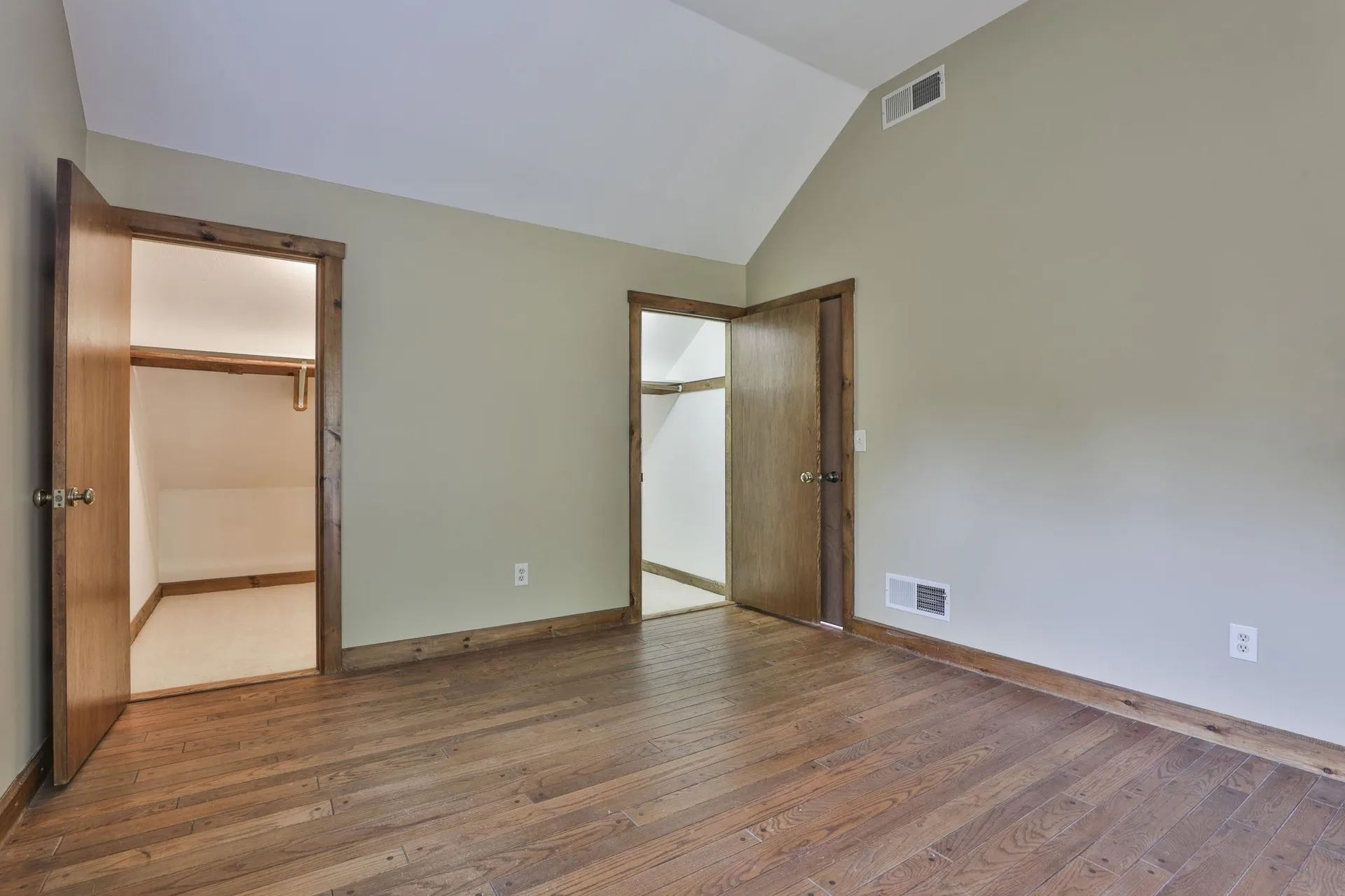 6 Cornwall Lane Nashua NH 03063