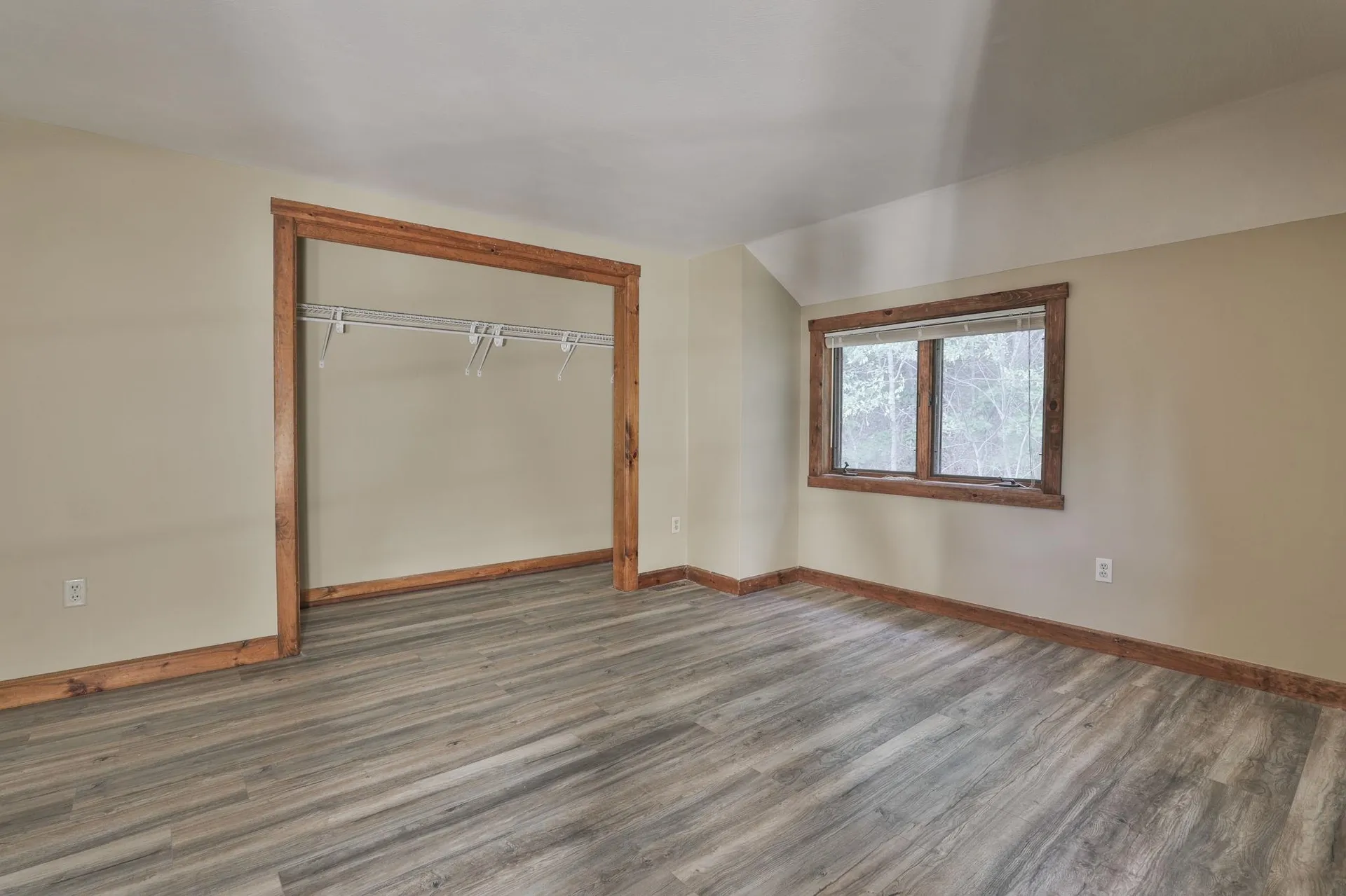 6 Cornwall Lane Nashua NH 03063