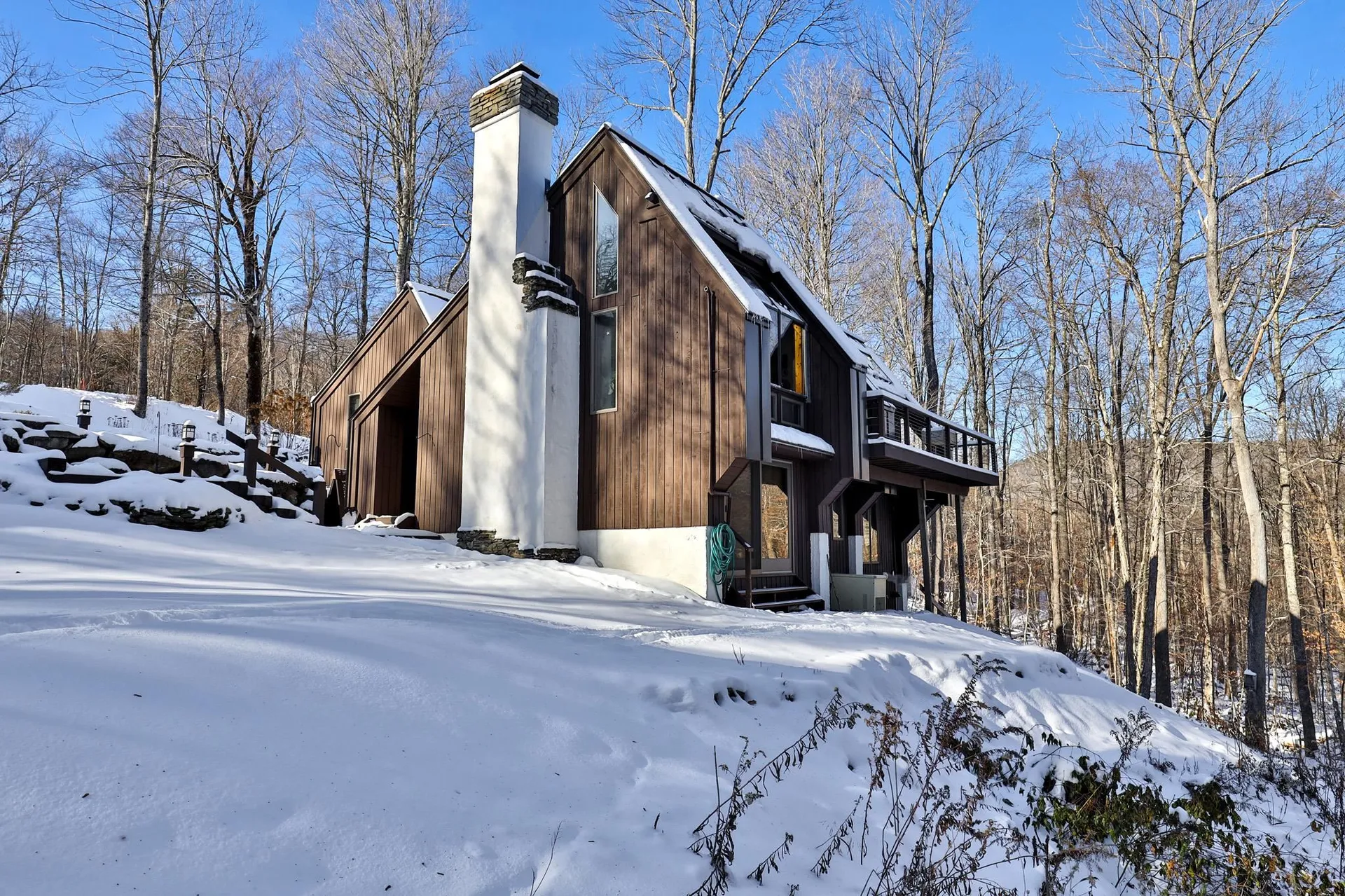 559 Crimson Hawk Road Plymouth VT 05056