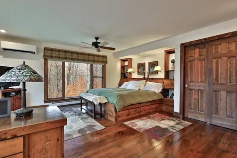 559 Crimson Hawk Road Plymouth VT 05056