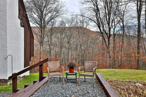 559 Crimson Hawk Road Plymouth VT 05056