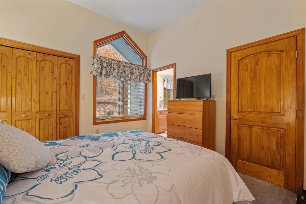 140 Forest Ridge Drive Lincoln NH 03251