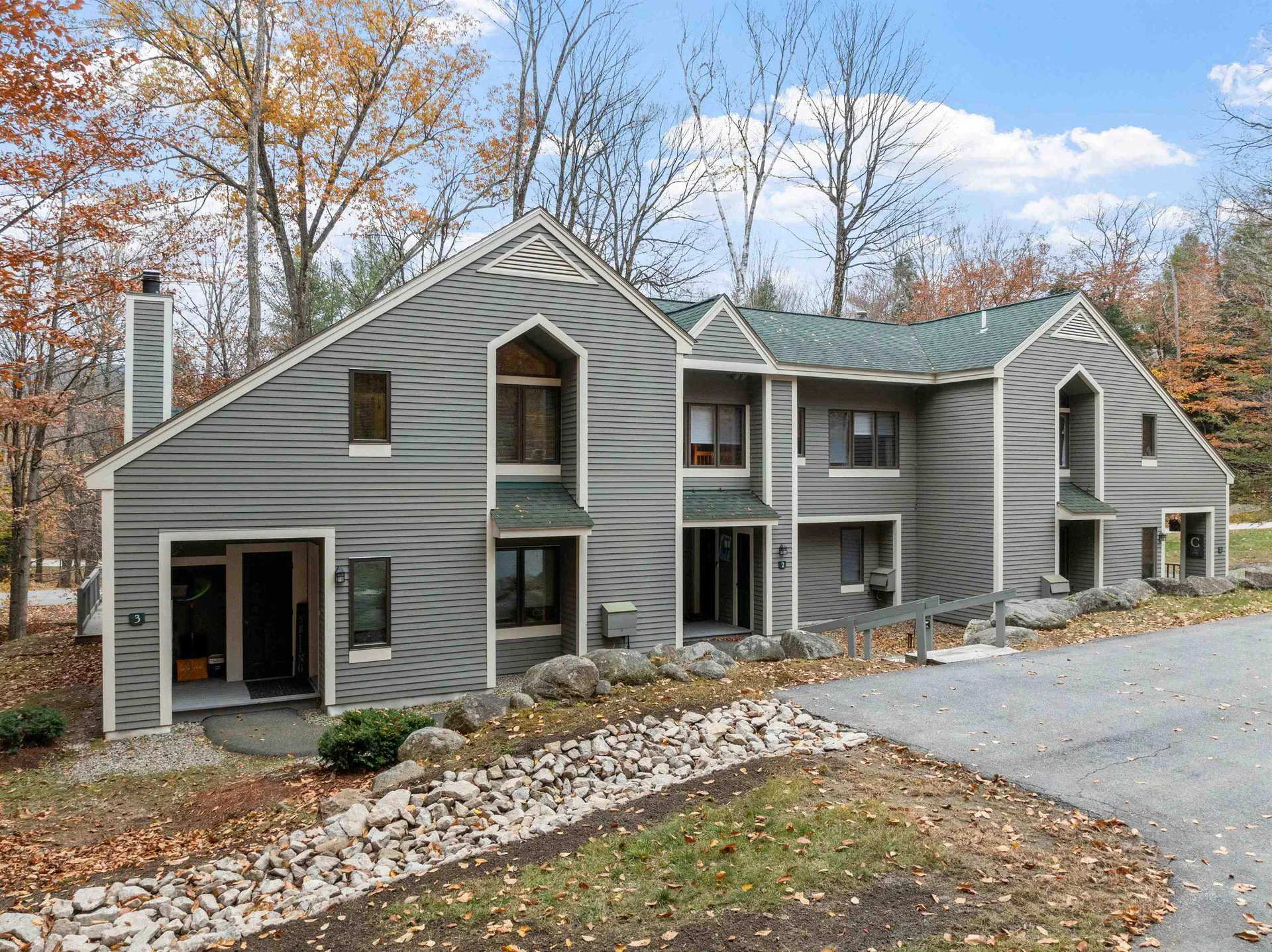 Lincoln NH, 140 Forest Ridge Drive, Unit 3
