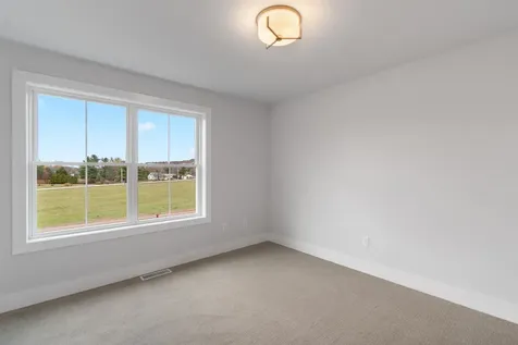 88 Rosewood Lane Milton VT 05468