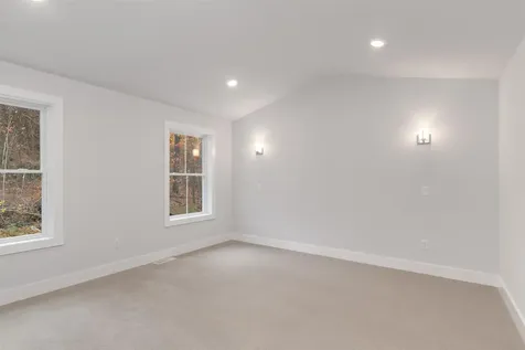 88 Rosewood Lane Milton VT 05468