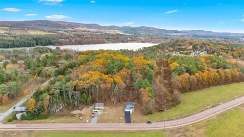 88 Rosewood Lane Milton VT 05468